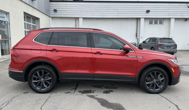 
								2022 Volkswagen Tiguan Comfortline 4MOTION full									