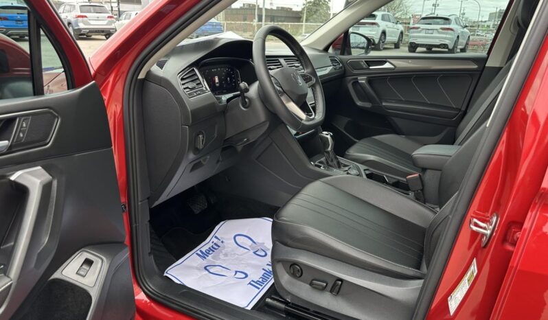 
								2022 Volkswagen Tiguan Comfortline 4MOTION full									