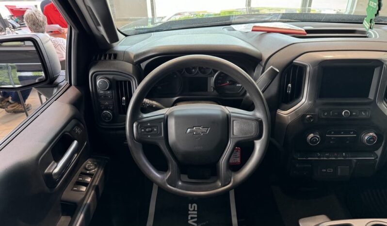 
								2021 Chevrolet Silverado 1500 Crew Cab 4×4 Custom / Standard Box full									