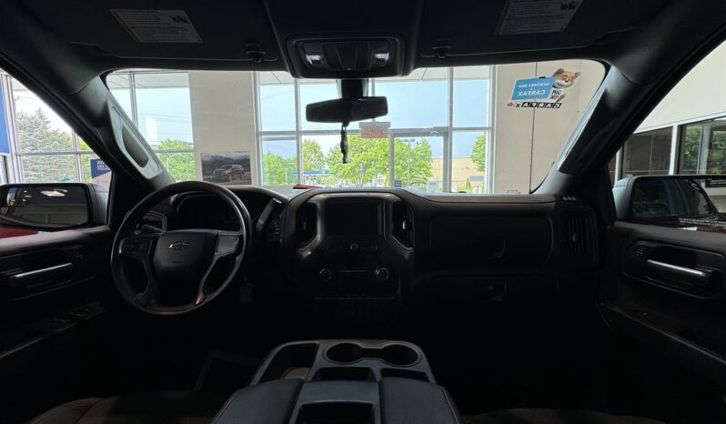
								2021 Chevrolet Silverado 1500 Crew Cab 4×4 Custom / Standard Box full									