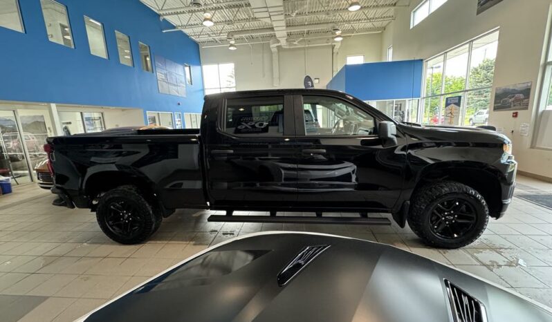 
								2021 Chevrolet Silverado 1500 Crew Cab 4×4 Custom / Standard Box full									