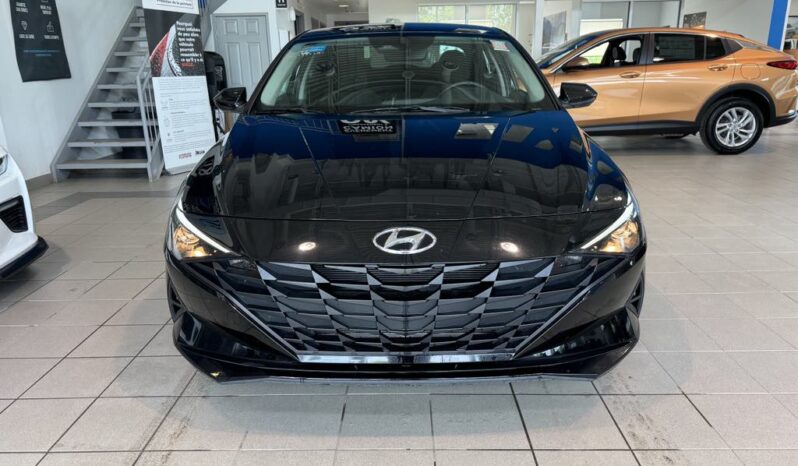 
								2022 Hyundai Elantra Preferred Ivt full									