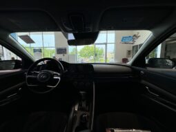 
										2022 Hyundai Elantra Preferred Ivt full									