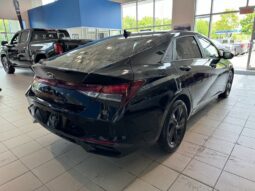 
										2022 Hyundai Elantra Preferred Ivt full									