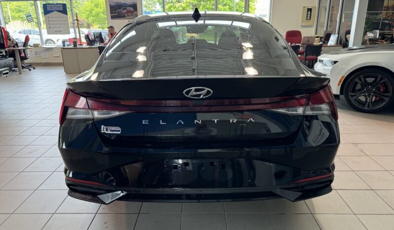 
								2022 Hyundai Elantra Preferred Ivt full									