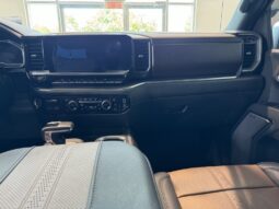 
										2023 Chevrolet Silverado 1500 Crew Cab 4×4 High full									
