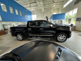 2023 Chevrolet Silverado 1500 Crew Cab 4×4 High