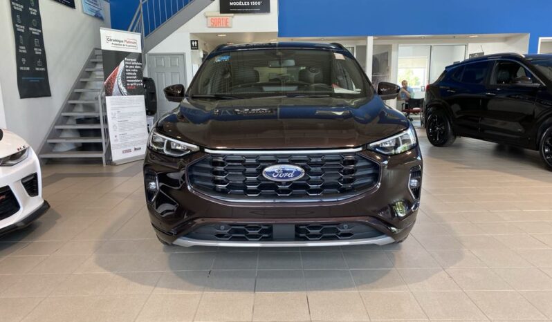 
								2023 Ford Escape St-Line Awd full									