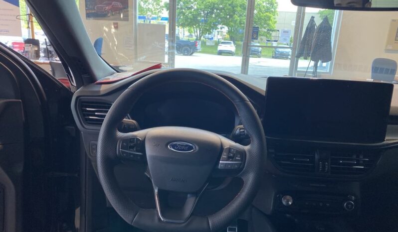 
								2023 Ford Escape St-Line Awd full									