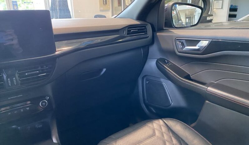 
								2023 Ford Escape St-Line Awd full									
