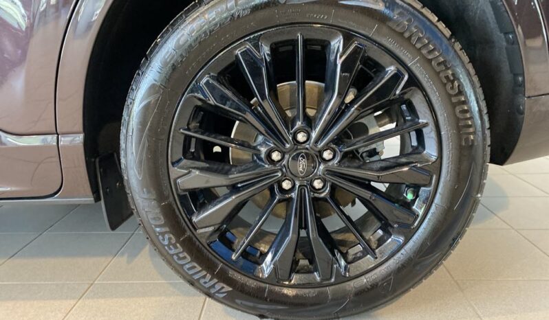 
								2023 Ford Escape St-Line Awd full									