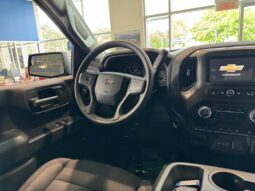 
										2025 Chevrolet Silverado 1500 Crew Cab Standard full									