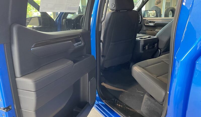 
								2025 Chevrolet Silverado 1500 Crew Cab Standard full									