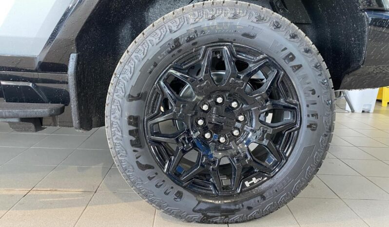 
								2025 GMC Hummer EV Pickup E4wd Crew Cab 2x full									