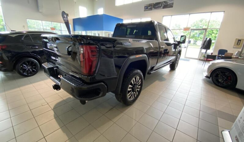 
								2025 GMC Sierra 2500 4wd Crew Cab full									
