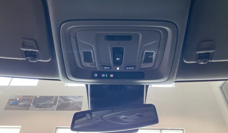 
								2025 GMC Sierra 1500 Crew Cab Standard full									