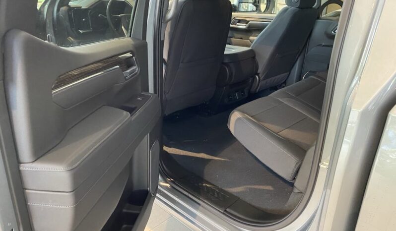 
								2025 GMC Sierra 1500 Crew Cab Standard full									