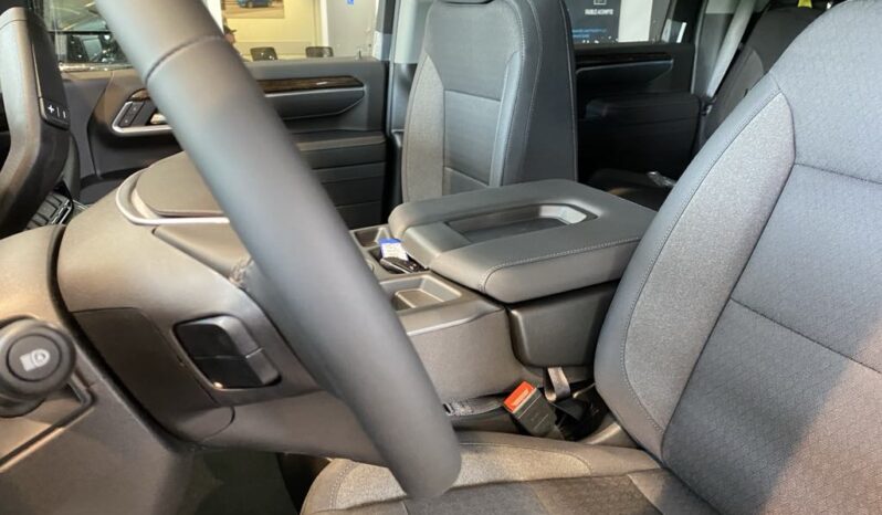 
								2025 GMC Sierra 2500 4wd Crew Cab full									