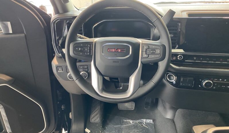 
								2025 GMC Sierra 2500 4wd Crew Cab full									