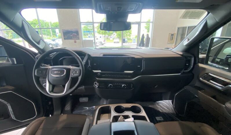 
								2025 GMC Sierra 2500 4wd Crew Cab full									