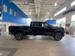 2025 GMC Sierra 2500 4wd Crew Cab