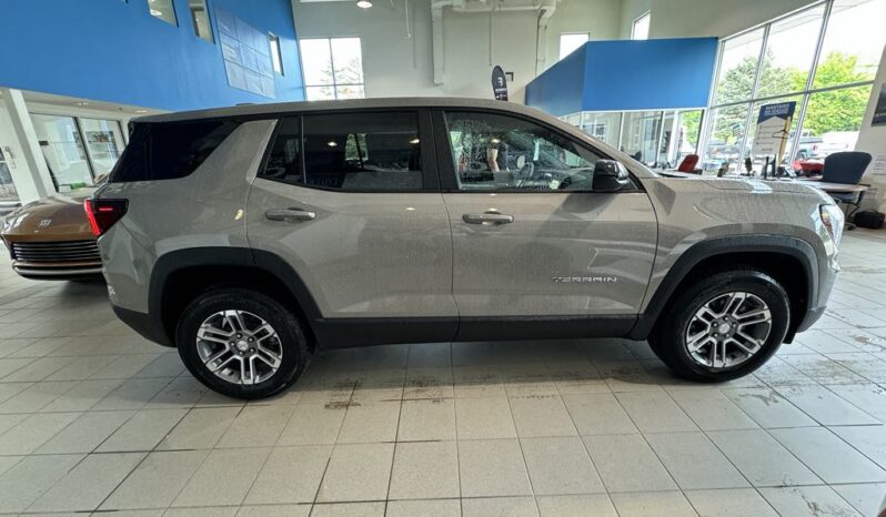 
								2026 GMC Terrain Awd Elevation full									