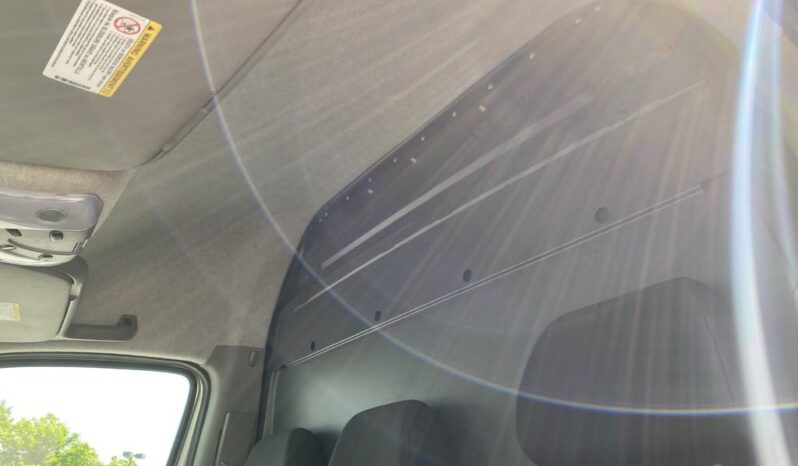 
								2013 Mercedes-Benz Sprinter 2500 Cargo full									
