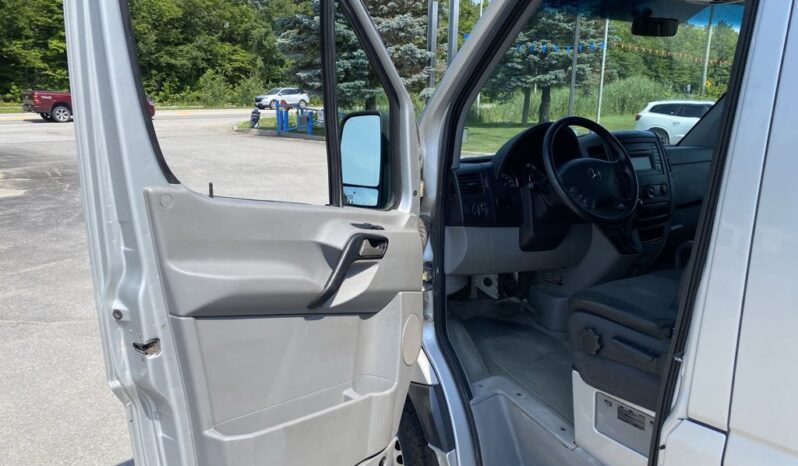 
								2013 Mercedes-Benz Sprinter 2500 Cargo full									