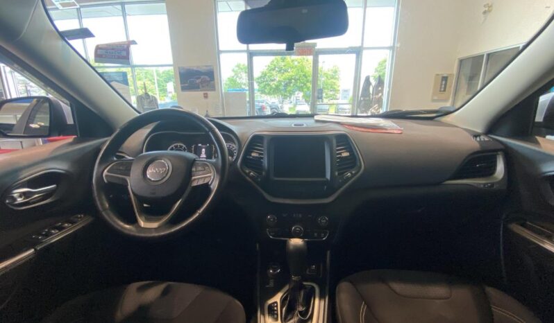 
								2015 Jeep Cherokee 4×4 North full									