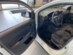 
										2015 Mitsubishi Mirage Es – Cvt full									