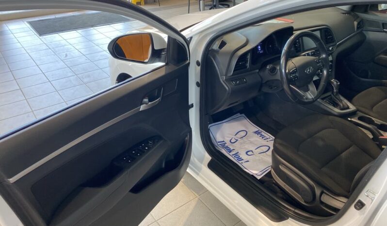 
								2020 Hyundai Elantra Preferred Ivt full									