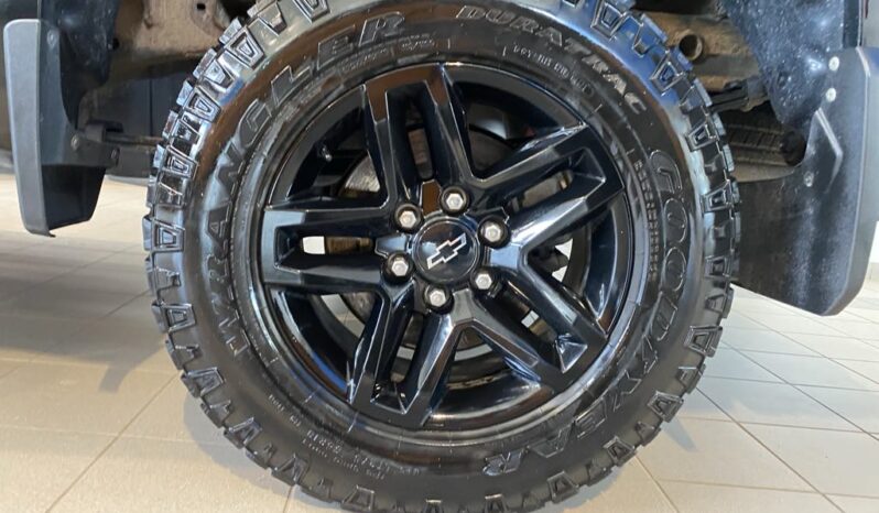 
								2022 Chevrolet Silverado 1500 Ltd Crew Cab 4×4 full									