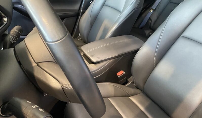 
								2023 Mazda CX-30 GS full									