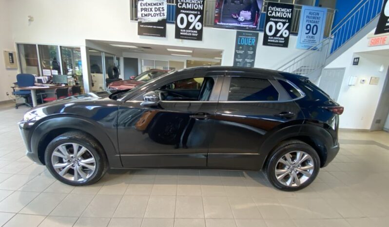
								2023 Mazda CX-30 GS full									