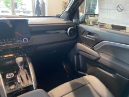 
										2025 Chevrolet Colorado Crew Cab Short Box 4 full									