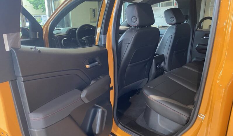
								2025 Chevrolet Colorado Crew Cab Short Box 4 full									