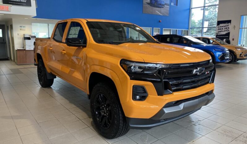 
								2025 Chevrolet Colorado Crew Cab Short Box 4 full									