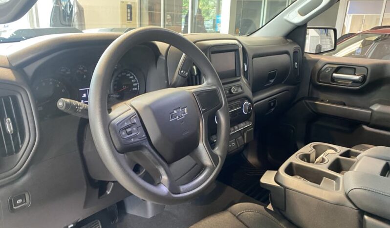 
								2025 Chevrolet Silverado 1500 Crew Cab Short Box 4 full									