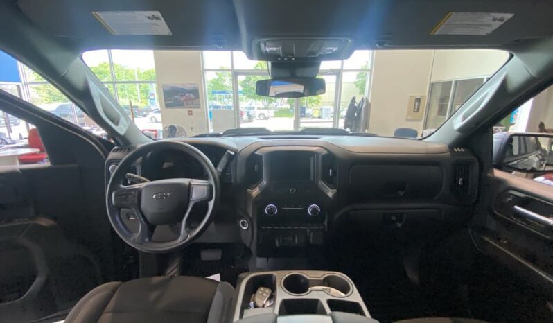 
								2025 Chevrolet Silverado 1500 Crew Cab Short Box 4 full									