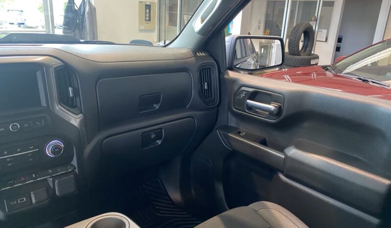 
								2025 Chevrolet Silverado 1500 Crew Cab Short Box 4 full									