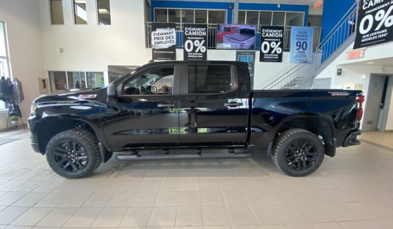 
								2025 Chevrolet Silverado 1500 Crew Cab Short Box 4 full									