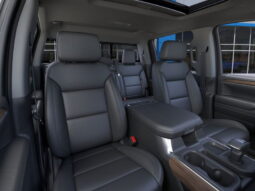 
										2025 Chevrolet Silverado 1500 Crew Cab Standard full									