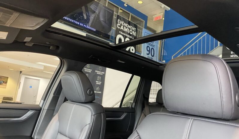 
								2025 GMC Acadia Awd Elevation full									