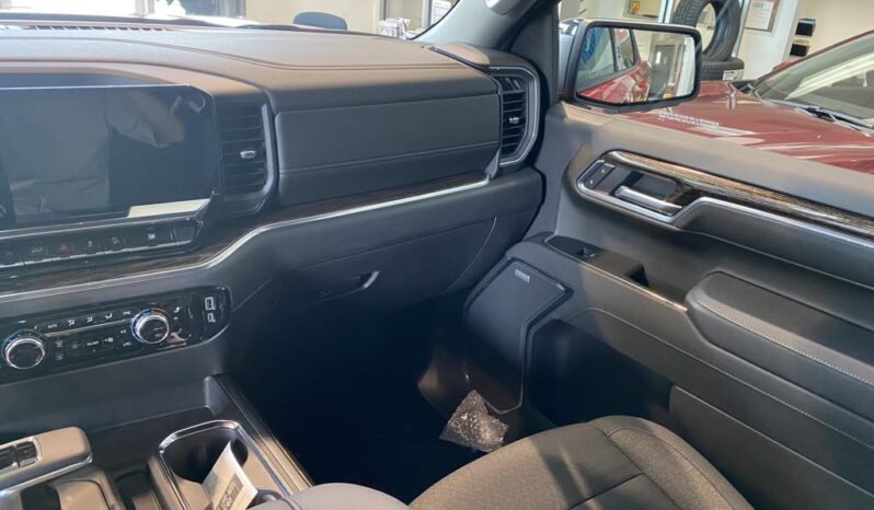 
								2025 GMC Sierra 1500 Crew Cab Standard full									