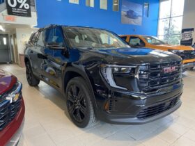2025 GMC Acadia Awd Elevation