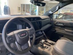 
										2025 GMC Sierra 1500 Crew Cab Short Box 4 full									