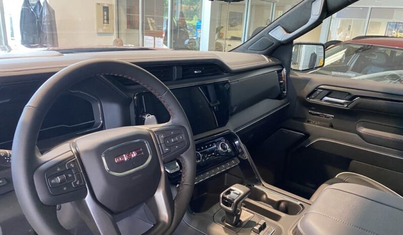 
								2025 GMC Sierra 1500 Crew Cab Short Box 4 full									