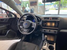 
										2018 Subaru Outback 2.5i At full									