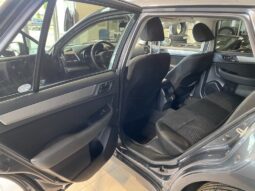 
										2018 Subaru Outback 2.5i At full									