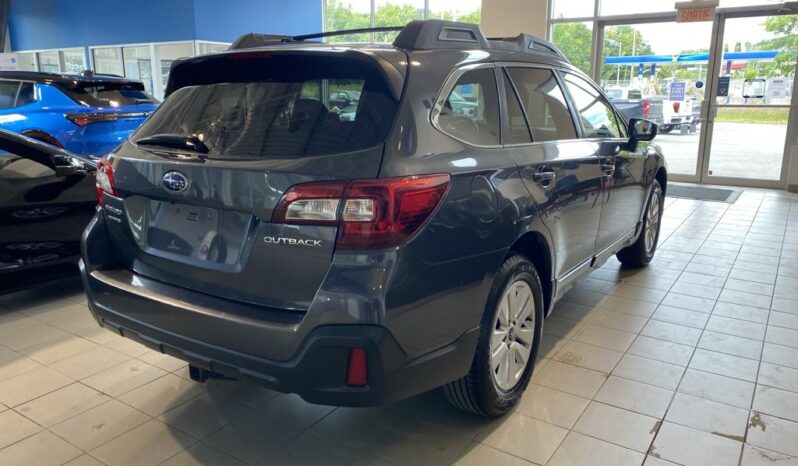 
								2018 Subaru Outback 2.5i At full									